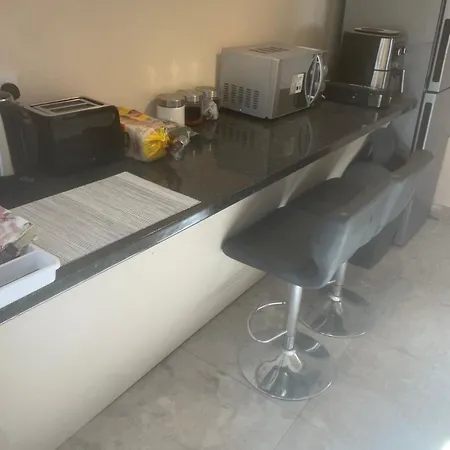 O'brien's 2 Bedroom Centre * Galway