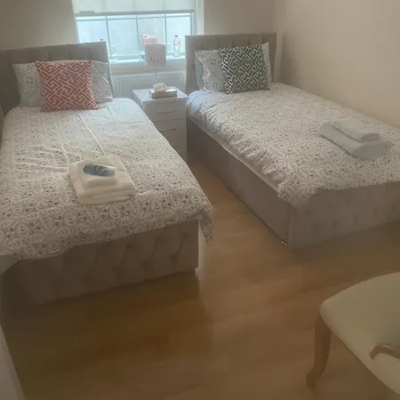 Apartment O'brien's Cosy *