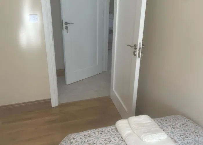 Апартаменты O'brien's No Breakfast *